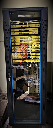 [8002012] Computer cabinet